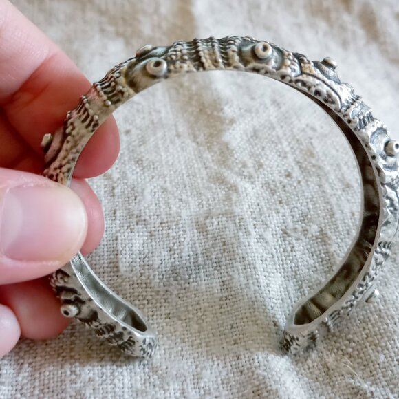 Sea Urchin Silver Cuff - Picture 5 of 6